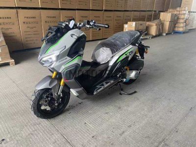 Скутер Regulmoto (Регулмото) XDV ADVENTURE 300CC 4T в комплекте с кофрами (LJ300T-18) EFI серый с ПТС